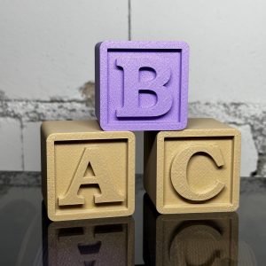 Moderne Buchstabenwürfel Baby Klötze | A - Z und 0 - 9 | personalisierbar | viele Farben | Deko | 3D | PLA